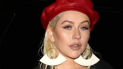 Now that we’ve seen all her details and information, let’s get to it and enjoy this hand-picked collection of Christina Aguilera hot pictures. 1. Christina Aguilera bobos pics RELATED: 61 Payton Royce Pictures Captured Over The Years 2. Christina Aguilera boobs pic 3. 4. 5.